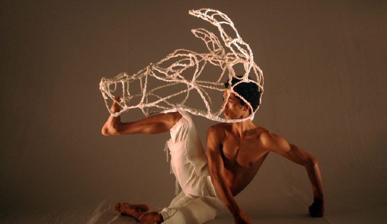 "Diálogos sobre Diaghilev". Espectáculo de danza contemporánea. Fue realizada en Francia y está inspirada en la vida y aportes de Serguéi Diághilev, productor de Les Ballets Ruses y mentor de Nijinski. "Diálogos sobre Diaghilev". Espectáculo de danza contemporánea. Fue realizada en Francia y está inspirada en la vida y aportes de Serguéi Diághilev, productor de Les Ballets Ruses y mentor de Nijinski.