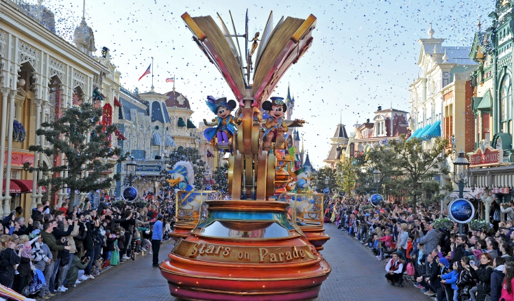 Uno de los momentos más gratificantes para quienes visitan Disney es la gran parada. Foto: EFE Uno de los momentos más gratificantes para quienes visitan Disney es la gran parada. /Foto: EFE