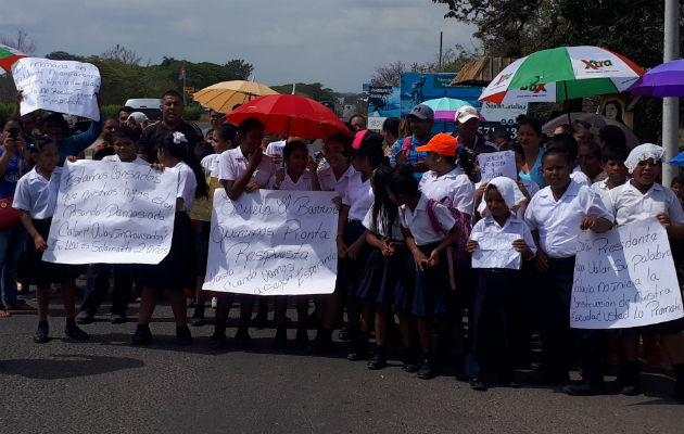 Clases son suspendidas como forma de protesta en dos escuelas de Coclé