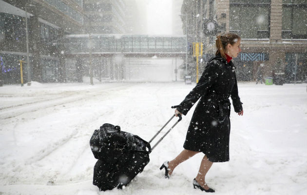 la tormenta continuará afectando Minnesota, Wisconsin y Michigan. foto/ap