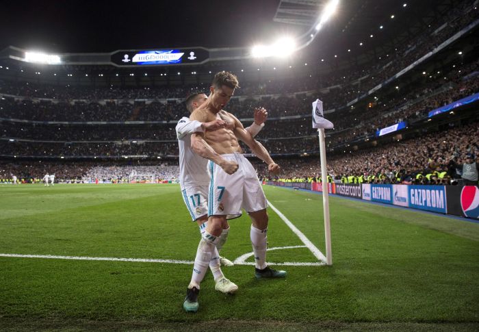 Cristiano Ronaldo anotó el gol de penal que clasificó al Real Madrid. Foto EFE