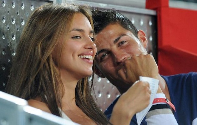 Cristiano aún no ha borrado las fotos junto a Irina.