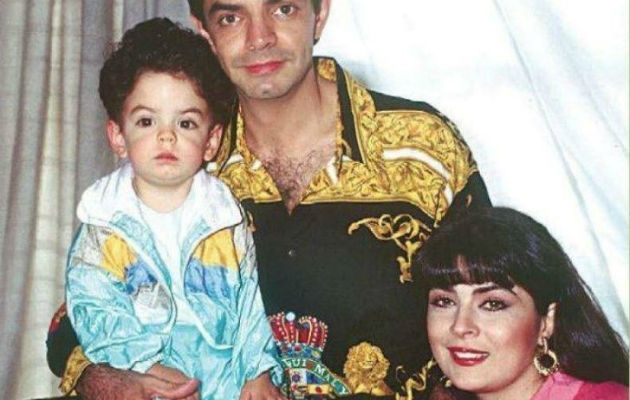 Seguidores cuestionaron a Eugenio