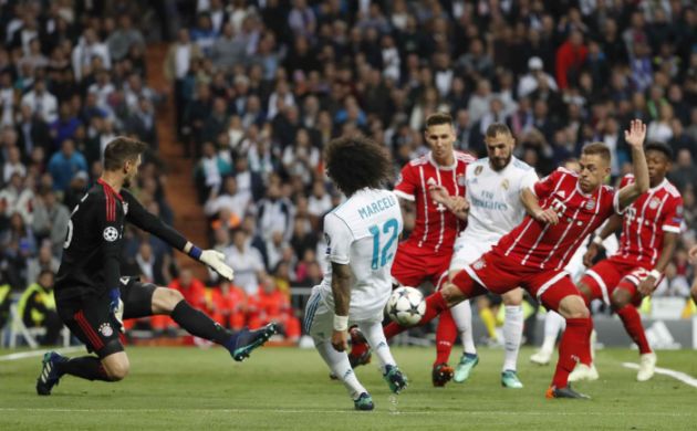 Sven Ulreich y Marcelo quedaron en medio de la polémica. Foto EFE