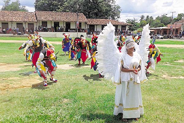 Visitantes: Esperan una participación masiva de personas para exaltar a Dios en la celebración del Corpus Christi, que concluye el 10 de junio.