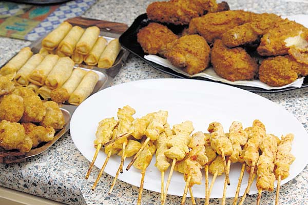 Espera por lo menos tres horas para acostarte después de comer.