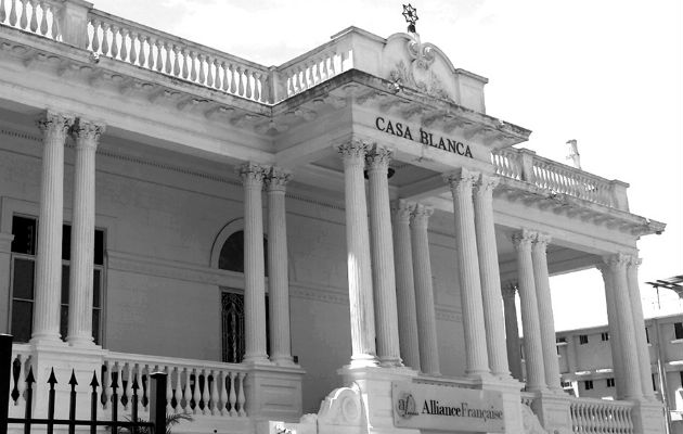 Casa blanca. Sede de la Alianza Francesa de Panamá. Foto: Cortesía Alianza Francesa.