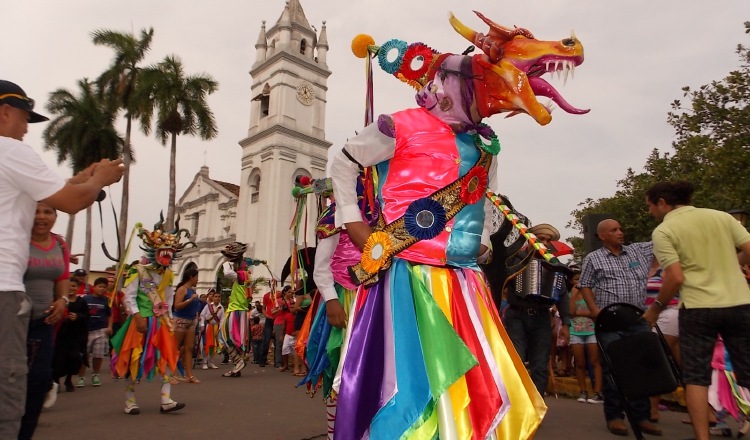 Danzas de diablicos se tomarán las calles de La Villa de Los Santos, resaltando una costumbre y tradición. /Foto Zenaida Vásquez