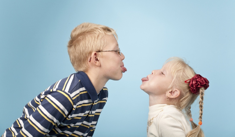 Las peleas entre hermanos son mas frecuentes entre los 7 y 12 años de edad.