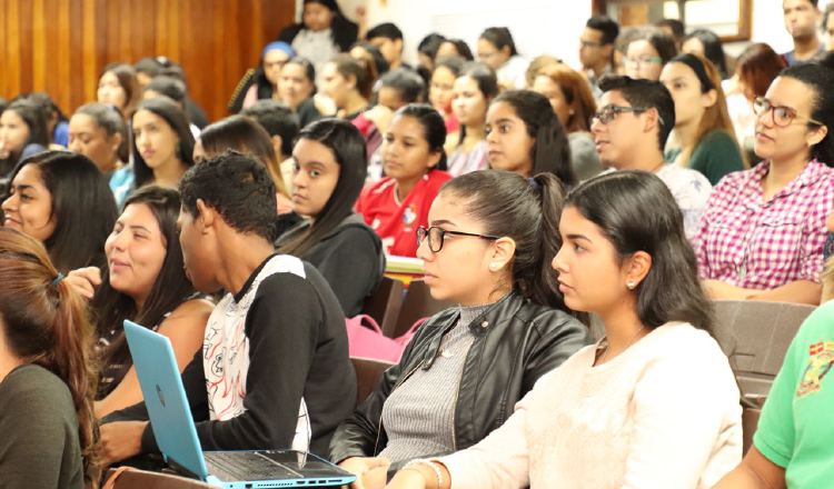 Estudiantes de la Usma, entusiasmados por ofrecer servicio social.