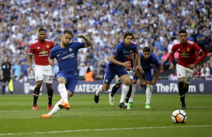 Hazard anotó de penal el gol del título copero. Foto AP