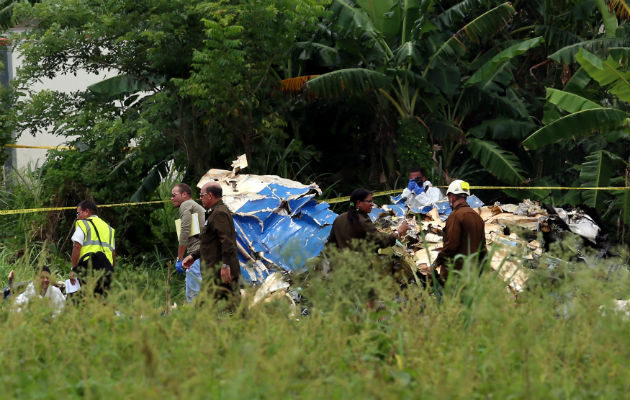 Se trata de un Boeing-737 que cayó a tierra poco después de despegar 