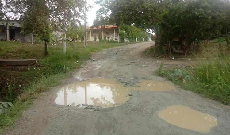 En temporada de invierno, el panorama es aún peor para los moradores de esta barriada.