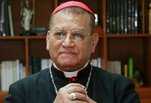 El 25 de mayo de 1985 fue ordenado cardenal por el fallecido papa Juan Pablo II, en Roma, convirtiéndose entonces en el único cardenal de Centroamérica.