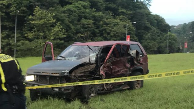 El accidente ocurrió el sábado en la Vía Centenario. 