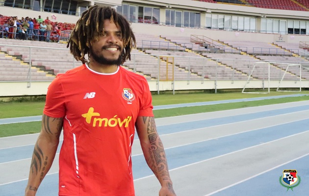 El defensa, Román Torres.