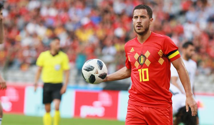 Eden Hazard trata de mantener la concentración en los partidos del mundial. /Foto EFE