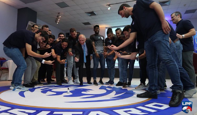 Deportivo Universitario se presenta para el Apertura 2018. /Foto @LPFpanama