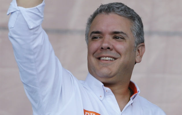 El candidato presidencial Iván Duque asegura que se rodeará de los mejores para trabajar. FOTO/EFE