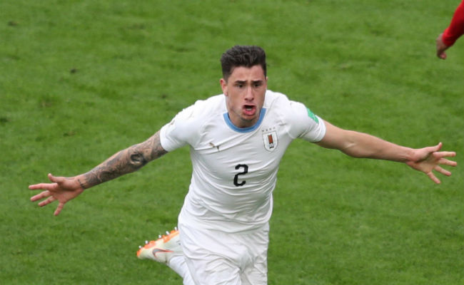José María Giménez festeja el gol uruguayo. Foto:AP