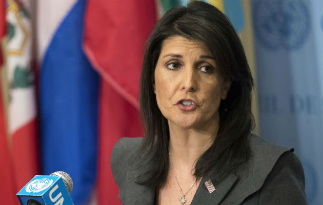 La embajadora estadounidense ante la ONU, Nikki Haley, anunció la salida oficial de EE.UU. de la Comisión de Derechos Humanos de la ONU. FOTO/AP 