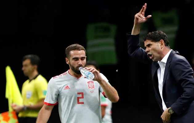 Dani Carvajal y Fernado Hierro. Foto EFE