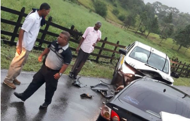 El accidente fue en medio de un aguacero. 