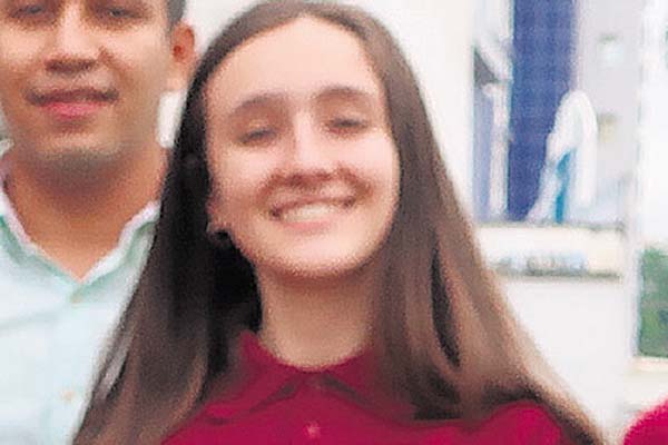 Oriana De Sousa es la representación femenina del grupo.