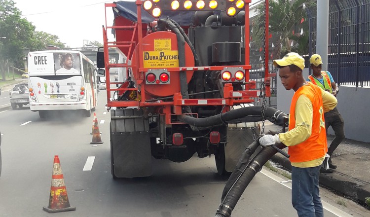 Los trabajos se realizan con horarios programados. Foto: Cortesía