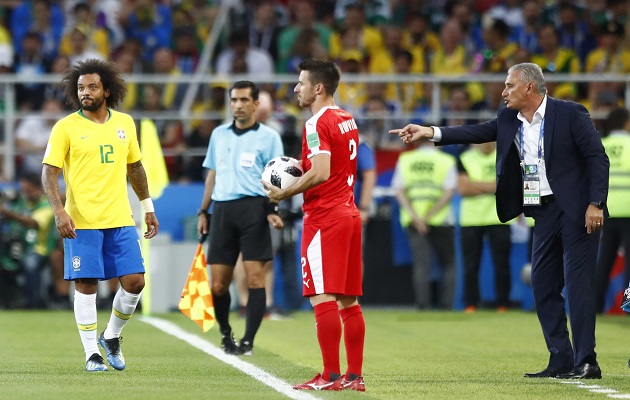 Marcelo durante el partido ante Serbia. Foto AP