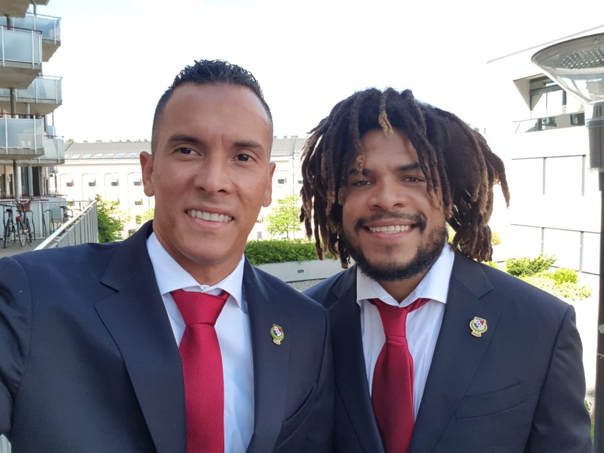 Blas Pérez y Román Torres: Foto Fepafut Blas Pérez y Román Torres: Foto Fepafut