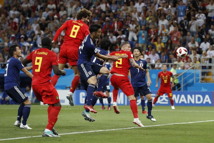 Marouiane Fellaini empató el partido. Foto AP