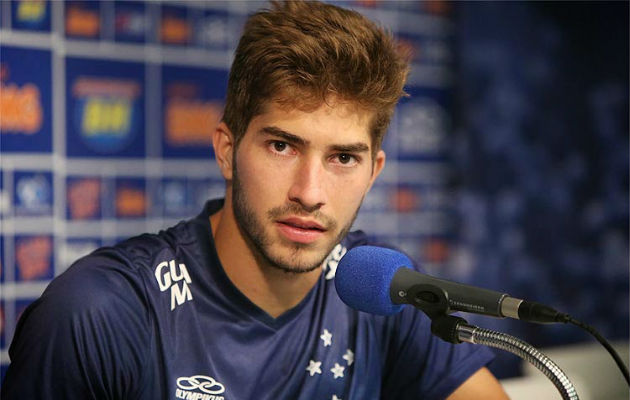 Lucas Silva, hugador del Cruzeiro.
