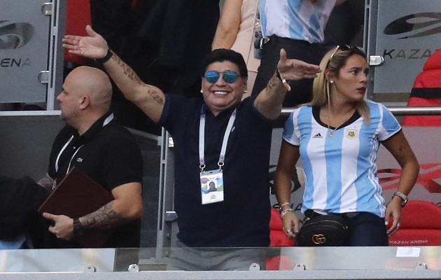 Maradona durante uno de los partidos de la albiceleste en el mundial. Foto EFE