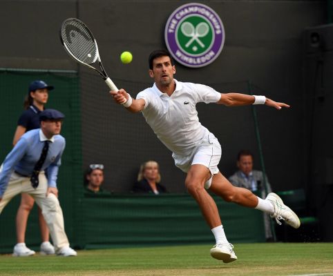 Su rival en semifinales, si avanza, podría ser Nadal / EFE