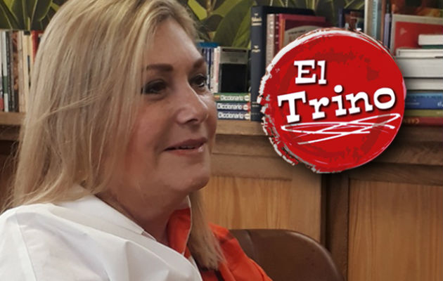 La presidenta de la Cámara Panameña del Libro, Orit Btesh no descarta escribir su propio libro.  Edwin González