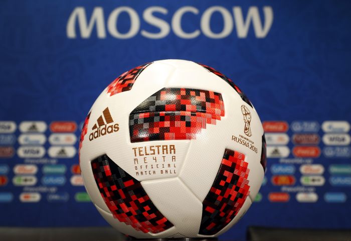 El Telstar es el balón utilizado durante la Copa del Mundo. Foto EFE