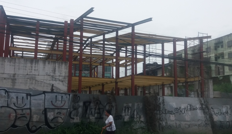 El Mercado Público de La Chorrera se encuentra en un 22.24%. La fianza de cumplimiento de los mercados de abastos y el Mercado Público se cifra en 26.2 millones de dólares. /Foto Miriam Lasso
