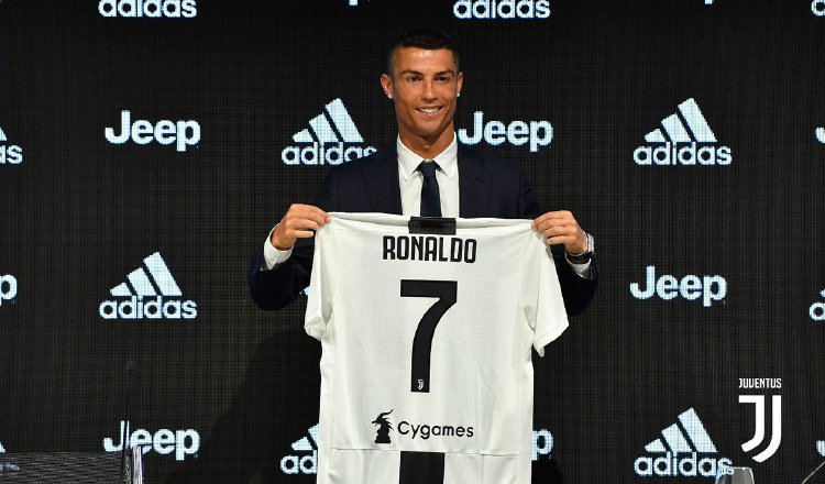 Ronaldo habló en un evento organizado en la sala Gianni y Umberto Agnelli del Allianz Stadium, la más lujosa del coliseo turinés. /Foto Juventus