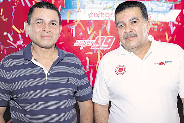 6. Irving Núñez e Iván Berroa. 