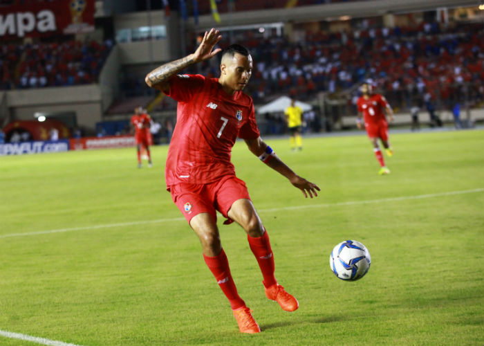 Blas Pérez con la selección de Panamá. Foto Anayansi Gamez