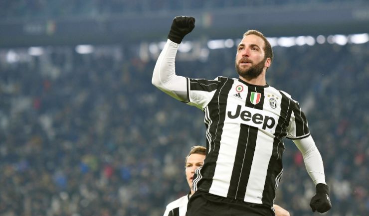 Gonzalo Higuaín fue uno de los fichaje más caros de la Juventus. Foto AP