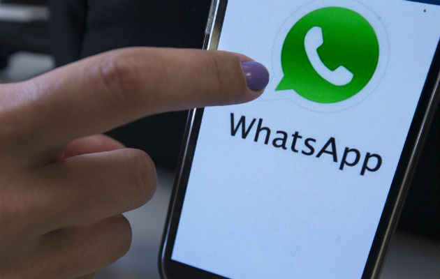 WhatsApp anunció hoy a través de su blog nuevas opciones para que los usuarios contacten con las empresas a través de su aplicación.