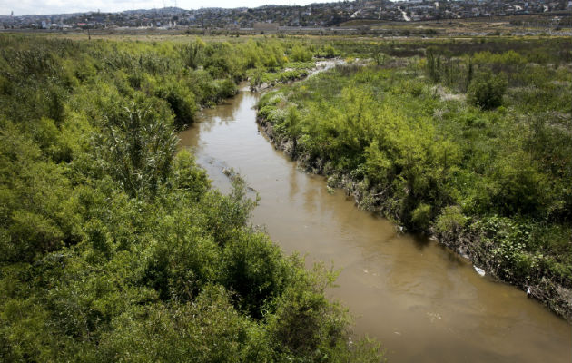 Senacyt dio a conocer dos investigaciones para la remoción de nitratos, un contaminante residual hallado en las aguas. 