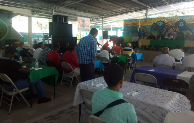 Estudiantes en Coclesito consumen licor, según padres de familia
