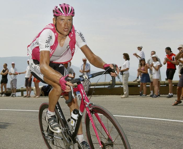 Jan Ullrich durante su etapa como corredor. Foto AP