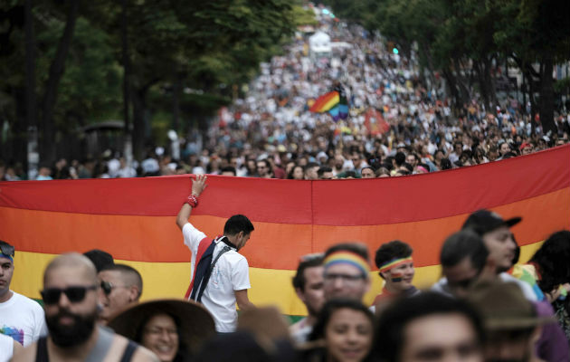 Si el Congreso no aprueba ninguna ley, las dos normas quedarán automáticamente derogadas en el plazo de 18 meses.