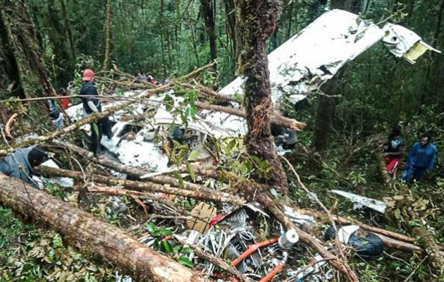 Lugar donde se estrelló el avión. Foto: EFE