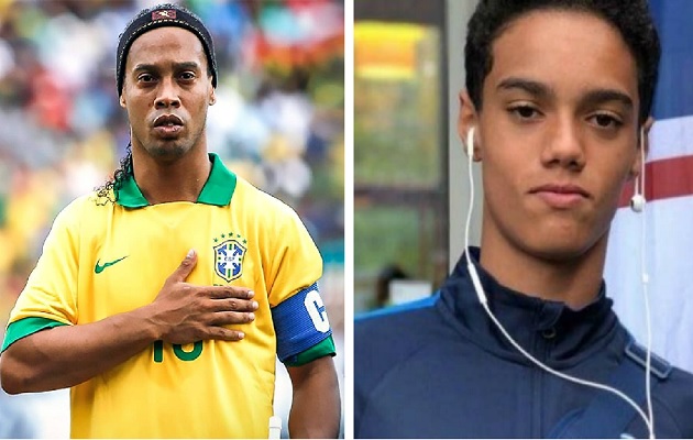 El hijo de Ronaldinho encantó a los cazatalentos.