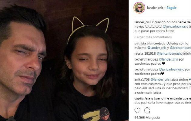 Cristóbal publicó una foto al lado de Oriana.